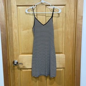 Soprano dress black white striped size S